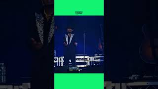 Neyo performs Beyonces song Irreplaceable neyo beyonce at juicyfestival8315 [upl. by Nillor]