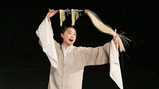 Chinese Opera Artist Qian Yi Performs Her WorkinProgress ‘Moonlight Meditation’ [upl. by Krum]