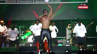 SAFAREL OBIANG EN LIVE AU FEMUA 15 [upl. by Groot]