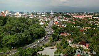 Kuching  City Video Guide [upl. by Beuthel877]