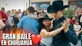 Kama Kama Camaleón yo soy el camaleon💃🕺 baile en Chihuahua 🕺🎵💃 [upl. by Frayne]