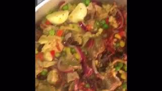 Bariis somali aad u sahlan somali food tutorial [upl. by Allmon]