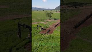 Implantação de terraços agrícolas O Agro não para 🚜🌱 agro agricultura [upl. by Deckert865]