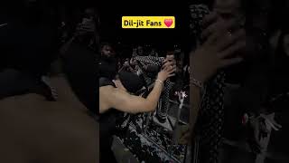 Diljit Dosanjh Meeting His crazy fans At 🇬🇧 concert 🫶❤ shorts diljitdosanjh haniaamir diljit [upl. by Rawdin]