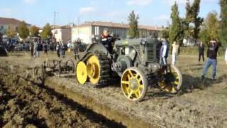 Aratura con trattori testacalda Landini Orsi alla Fiera di San Simone 2011 a Mirabello FE [upl. by Jandel]