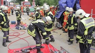 Brannenburg Schwerer LKWUnfall auf der A93 [upl. by Bresee989]