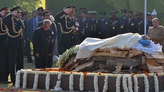 President Mukherjee attends the Cremation Ceremony of late Shri I K Gujral former PM of India [upl. by Gretel]