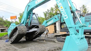 New Kobelco SK20010 Excavator [upl. by Fechter]