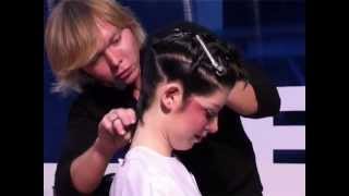 Модная женская Стрижка с показа Fashionable Womens Haircut from the show [upl. by Undry313]