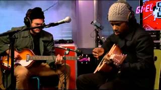 Curtis Harding  Aint No Sunshine  Live  GIEL [upl. by Alda620]