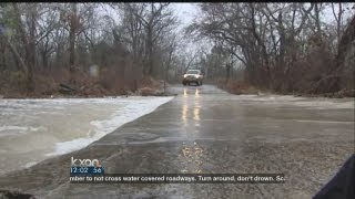 High water closes Williamson Co roads [upl. by Zebe96]