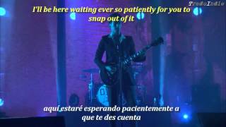 Arctic Monkeys Snap out of it inglés y español [upl. by Nanoc]