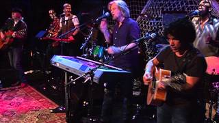 Hall amp Oates  Rich Girl Live [upl. by Lewes]