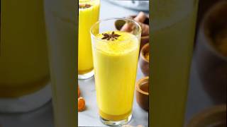 Haldi Doodh Peene Ke Fayde  हल्दी वाला दूध के फायदें और नुकसान  Benefits of Milk Turmeric [upl. by Cyrano372]