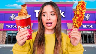 24 horas comiendo COMIDA VIRAL de TIKTOK en ESTADOS UNIDOS   Laura Mejia [upl. by Roer]