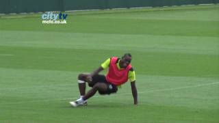 FUNNY Mario Balotelli mimics Joe Hart [upl. by Ard705]