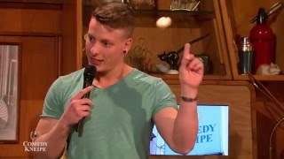 Felix Lobrecht in der Comedy Kneipe  12052016  2155 bei NITRO und online bei TVNOW [upl. by Eihs]