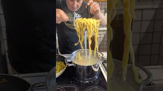 🇮🇹La pasta campagnola con fettuccine fatte in casa 🇮🇹 parpachef 360italymarket pasta [upl. by Nrobyalc]