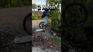 2 Meter Sprung geht schief🤕 mtb jump fail shorts [upl. by Nohtanoj]