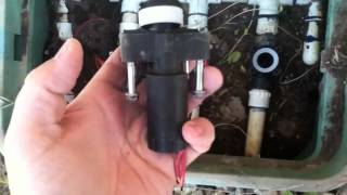 Sprinkler Valve Rebuild Hunter PGV 101G [upl. by Earezed]