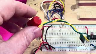 74C14 Schmitt Trigger Hex Inverter Audio Oscillator  Light Theremin Part 3 [upl. by Eppie]