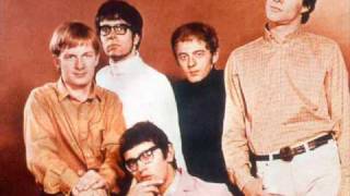 Manfred Mann  Smokestack Lightning [upl. by Leahcimal361]