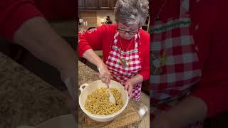 Ranch Dill Oyster Crackers RECIPE on dinnerin321com christmas crackers ranch gift snacks yum [upl. by Kado]