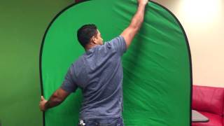 How to fold a portable green screen SIMPLE [upl. by Atekihc]