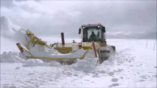 Brøyting av nasjonal turistvei over Valdresflye 23 mars 2015 Husk å abonnere på kanalen [upl. by Sheena]