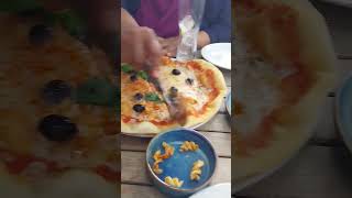 Zizzi Pizza zizi pizza pizzalover pizzalovers foodie foodlover foodblogger london [upl. by Romola]