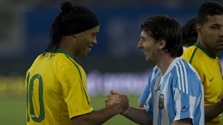 Ronaldinho Humillando a Lionel Messi con un drible de espalda 😱😬 20082009 JJOO [upl. by Tami226]