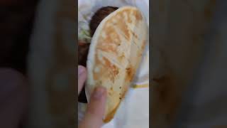 On test le kebab de chez McDo🤣 humour flux pourtoi comedie mcdonalds kebab shorts what [upl. by Enuahs]