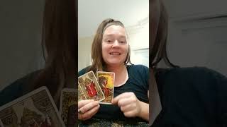 P2 Ground and nurture yourself in presence tarotreading [upl. by Chappy]