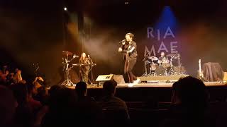 Ria Mae  Bend live Campbell River BC Nov 6 2017 [upl. by Goulden]