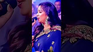 Yah Gila Hai Aapke Nigahon Mein  Shreya Ghoshal Live Perform viral shreyaghoshal trending [upl. by Ring]