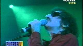 Charly Garcia  Llorando en el espejo  Luna Park 2002 [upl. by Konstantin64]