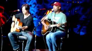 Come Back Song  Darius Rucker live at the 2010 Kicks 99 Guitar Pull [upl. by Lehctim]