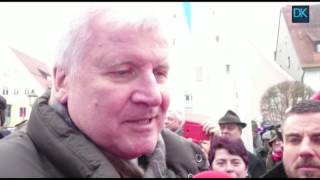 Horst Seehofer beim Berchinger Rossmarkt [upl. by Arette]