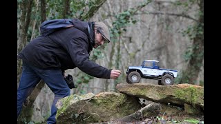 Des 4X4 miniatures capables de franchir tous les obstacles [upl. by Findlay660]