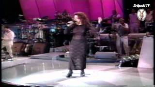 GLORIA ESTEFAN  RHYTHM IS GONNA GET YOU OYE MI CANTO  EN VIVO MEXICO ESTADIO AZTECA 1997 [upl. by Gen463]