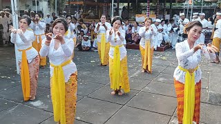 Tari REJANG DEDARI II Pujawali di Pura dalem kahyangan badung [upl. by Server]