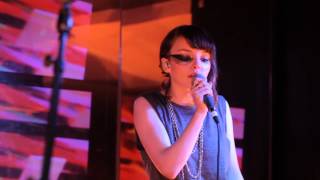 CHVRCHES  Lies  Live [upl. by Nomrah]