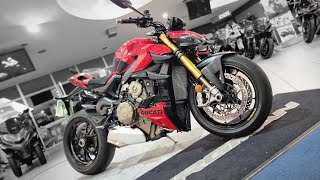 Ducati streetFighter V4 Usata by Nuova Raschiani Snc Piacenza [upl. by Wilson584]