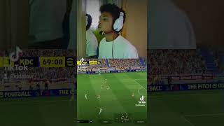 la vida te da sorpresas sorpresas te da la vida🤣 efootball25 humor twitchclips [upl. by Ellebyam]