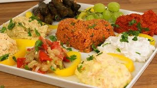 Türkische Vorspeisen Vorspeiseplatte  Hummus  Acuka  Auberginen Salat  Cerkez Tavugu [upl. by Jamilla]