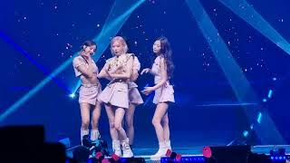 블랙핑크 BLACKPINK DKWTD Dont know what to do stage Born Pink Tour in MELBOURNE full fancam [upl. by Appel]