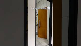 Quando o mozao chega em casa 😱😂 fy limpeza viralvideo casal faxinao fy humor donadecasa [upl. by Aelem]