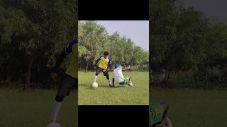 Football dribbling skill tutorial ⚽ dribbling football footballskills shorts [upl. by Aneehsar]