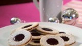 Linzer Cookie Recipe [upl. by Naoh]