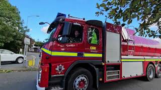 Uckfield Water tanker 84 W1 returning to station [upl. by Nitsrek]